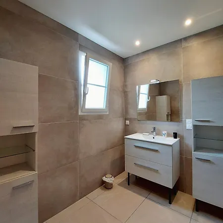Nouveaute Maison A La Cotiniere بيت للعطل سان بيار دو أوليرون